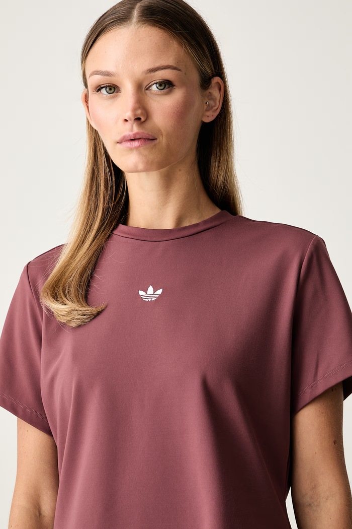 adidas Originals T-shirt damski Essentials bordowy KV9145