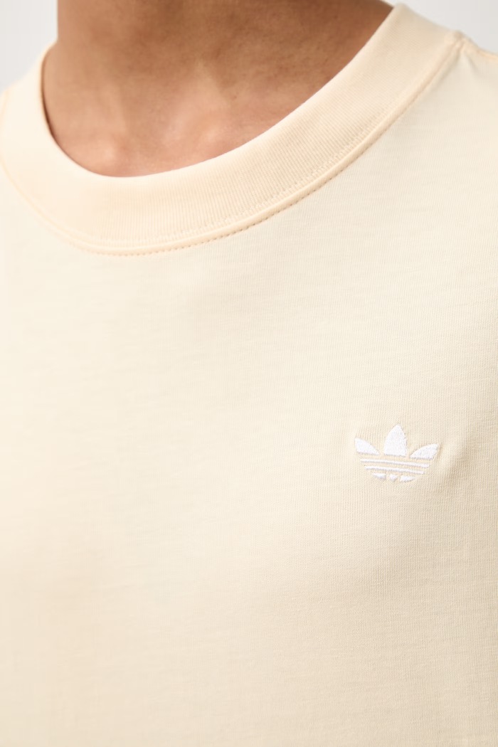 adidas Originals kratka majica ženska bombažna Essentials KT4803 rumena