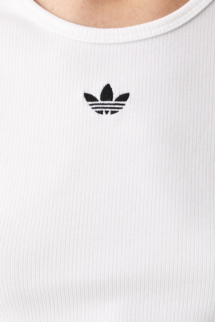 adidas Originals crop top damski z bawełną Essentials KT4758 biały
