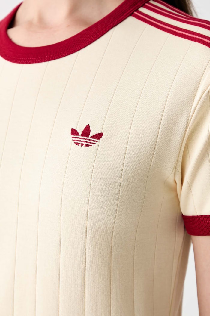 adidas Originals kratka majica ženska bombažna KS9994 rumena