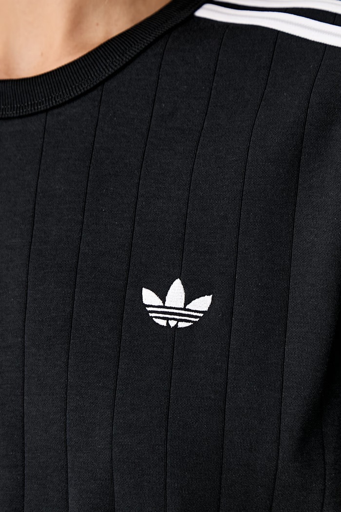 adidas Originals T-shirt damski bawełniany KS6784 czarny