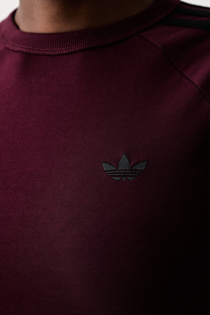 adidas Originals majica za žene s pamukom KS4706 bordo