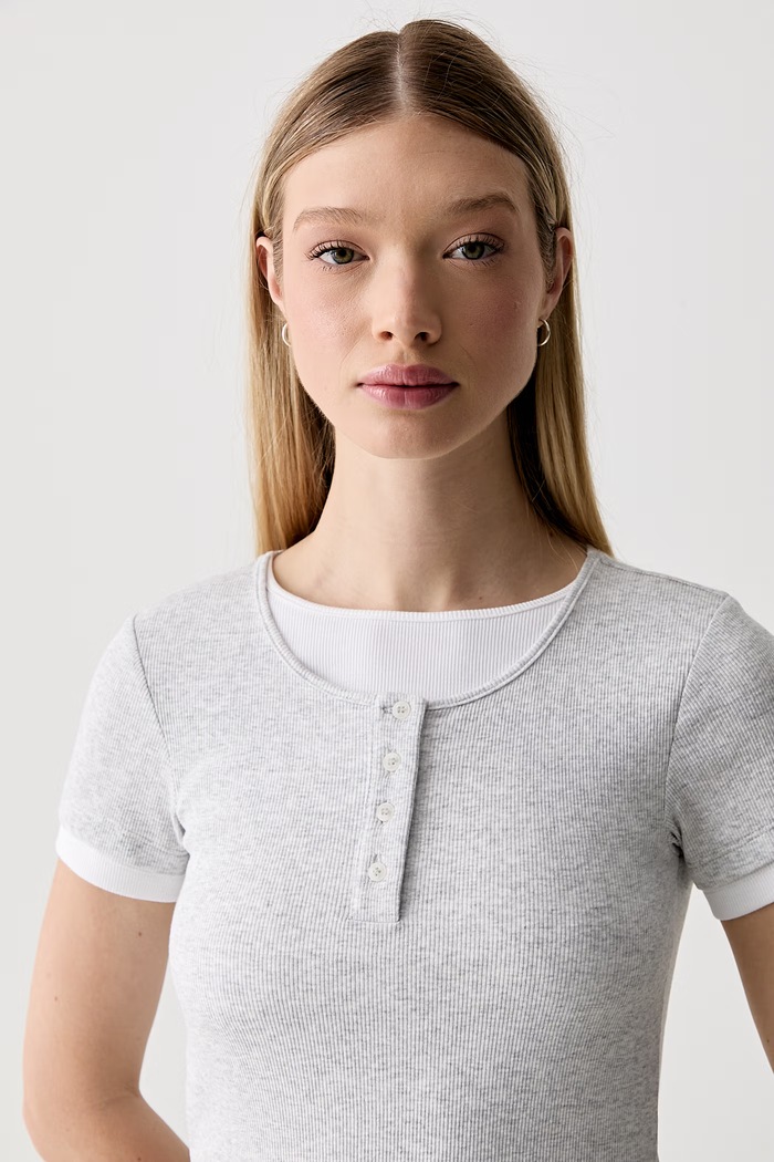 Guess Jeans t-shirt γυναικείο βαμβακερό με ελαστάν γκρί W6YP07.K3685
