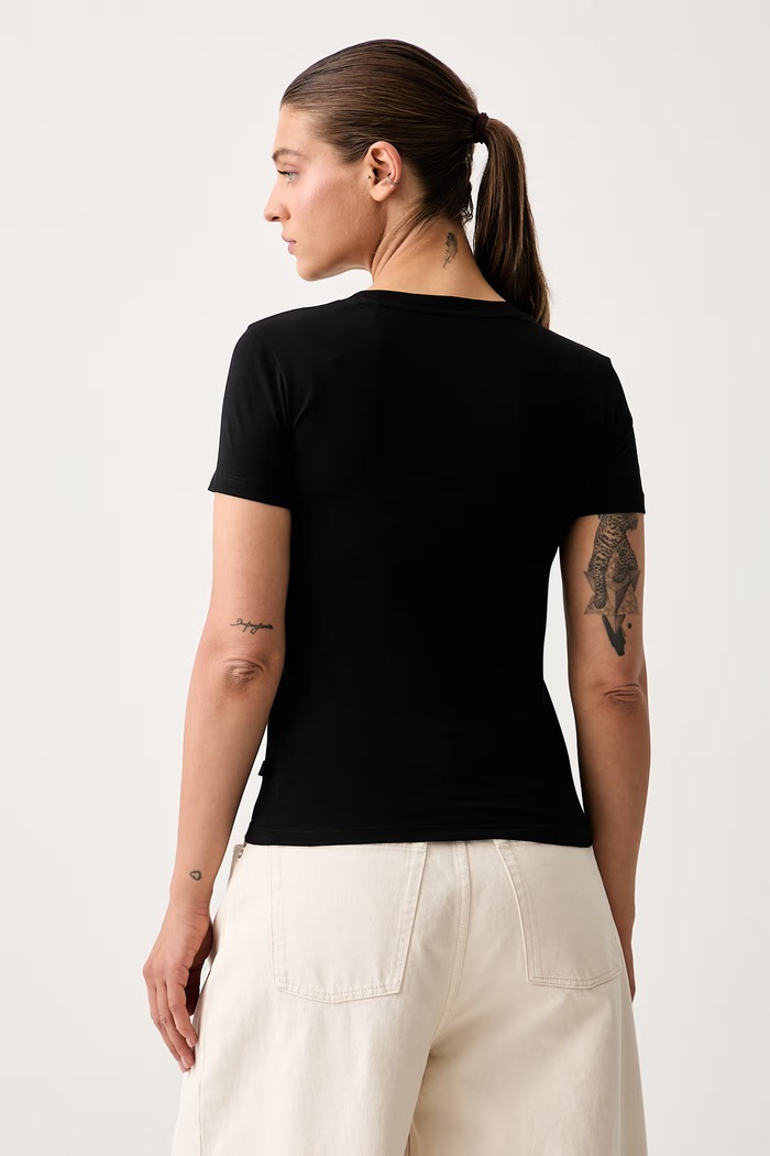 Odzież Guess Jeans T-shirt damski bawełniany z elastanem W6YI51.K4679 czarny