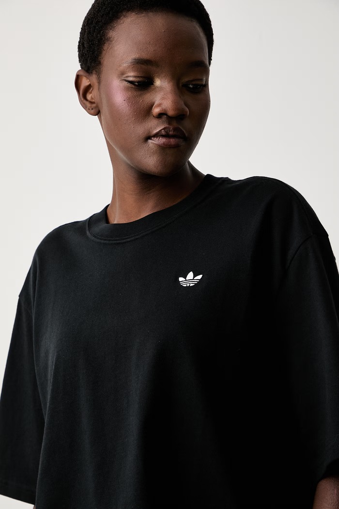 adidas Originals t-shirt γυναικείο βαμβακερό Essentials μαύρο KQ6692