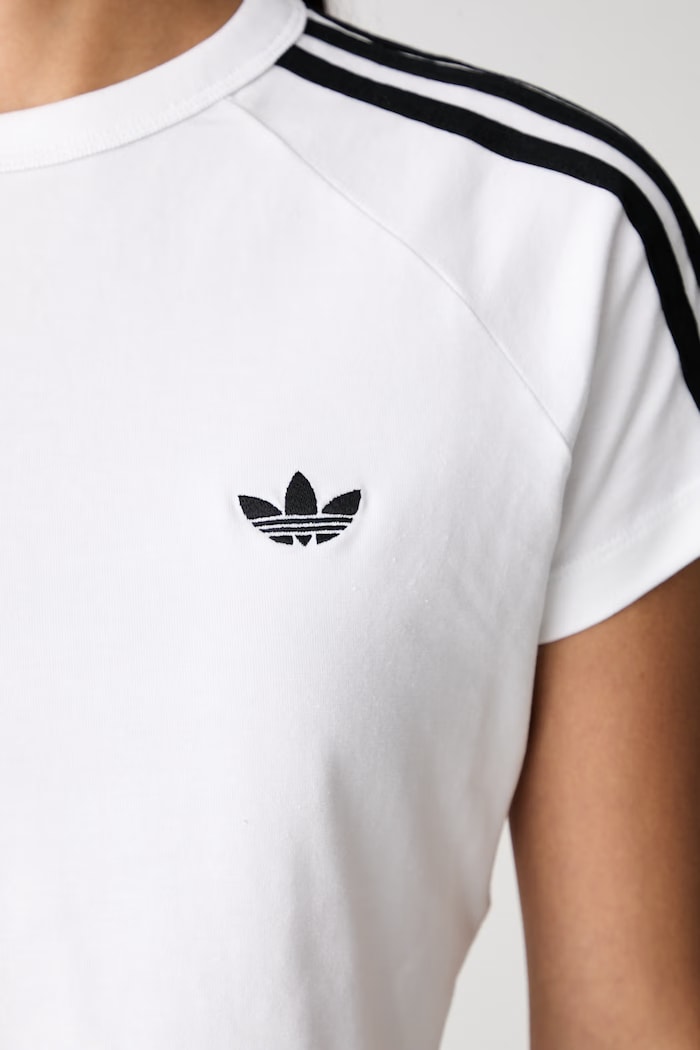 adidas Originals футболка для женщин с хлопком KG3699 белый