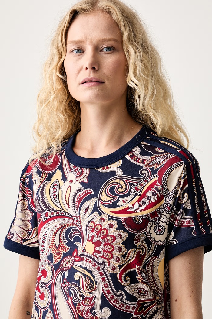 adidas Originals T-shirt damski z modalu Liberty granatowy HY4998