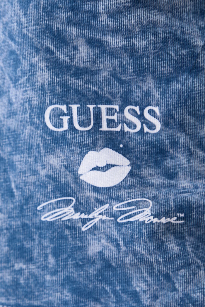 T-shirt damski bawełniany x MARILYN MONROE Guess niebieski W6BI53.K6661
