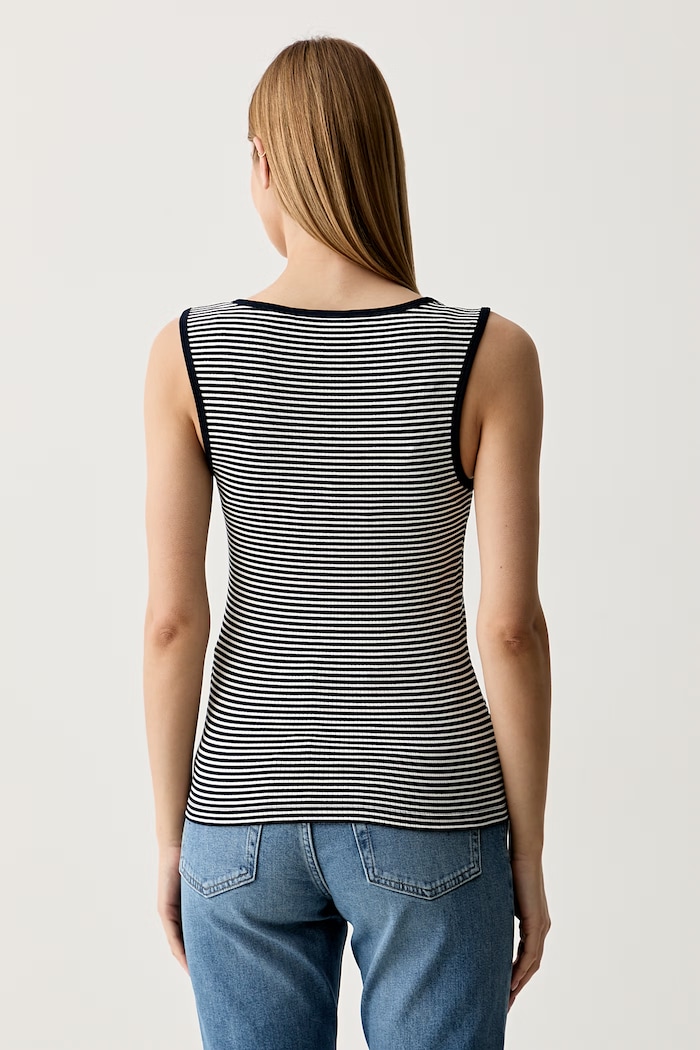 Oblačila Tommy Hilfiger ženski top z viskozo WW0WW52112 mornarsko modra