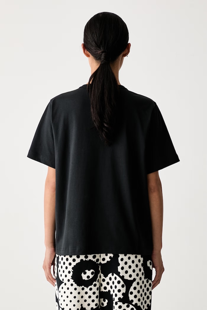 Дрехи Marimekko тениска дамска от памук 095891 черен
