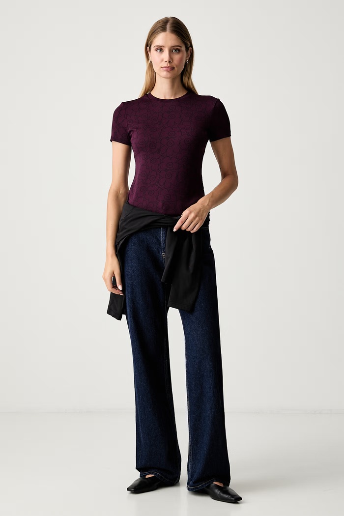 Marimekko T-shirt damski 095926 fioletowy AW26