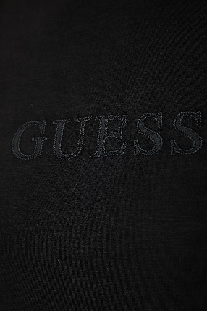 T-shirt damski z modalem MARIKA Guess czarny O6GI00.KBF92