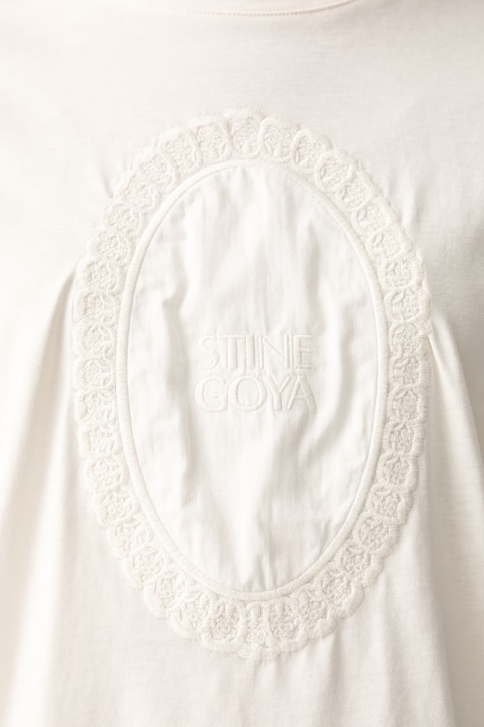 Stine Goya T-shirt damski bawełniany SG.PF26.T009.2243B beżowy