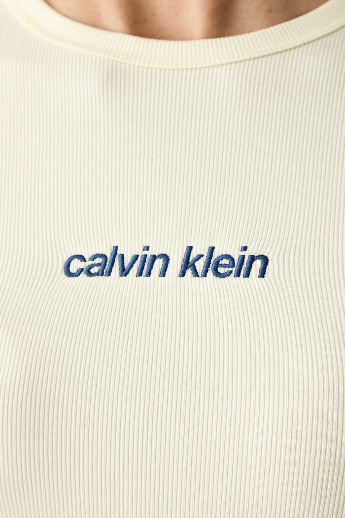 Calvin Klein Jeans T-shirt damski bawełniany z elastanem LV047G816G żółty