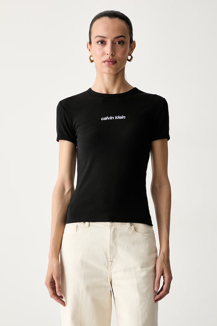 Calvin Klein Jeans majica za žene od pamuka s elastanom crna LV047G816G
