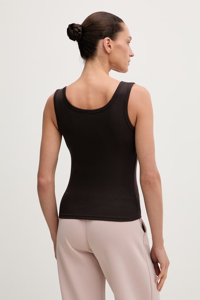 Oblečenie Guess top dámsky s bavlnou OLYMPE V6YP09.K4312 hnedá