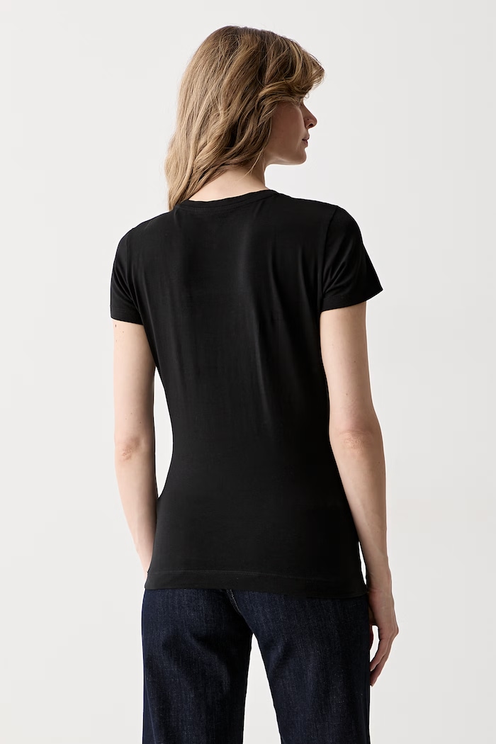 Дрехи Guess тениска дамска от памук с еластан W6YI31.K4350 черен