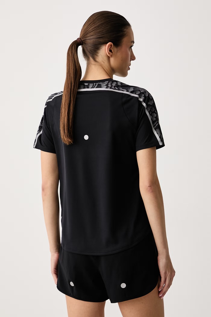 Odzież Asics T-shirt treningowy damski ROAD LITE-SHOW SS TOP 2012D489.001 czarny