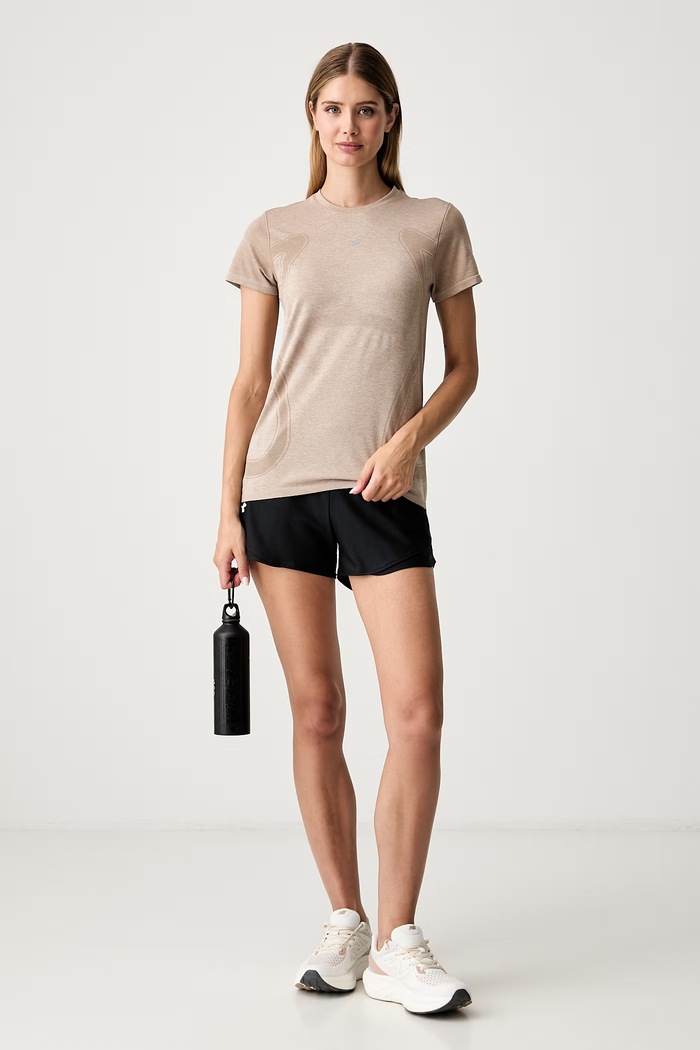 Asics T-shirt treningowy damski ROAD SEAMLESS SS TOP 2012D292.200 beżowy AW26