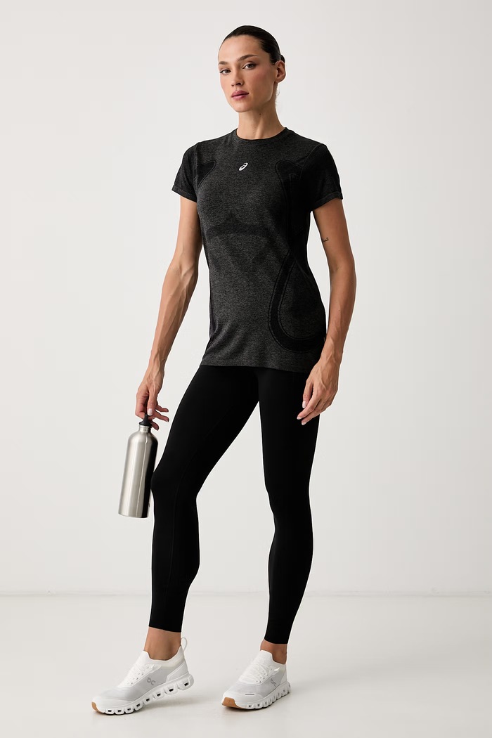 Asics T-shirt treningowy damski ROAD SEAMLESS SS TOP 2012D292.001 szary AW26