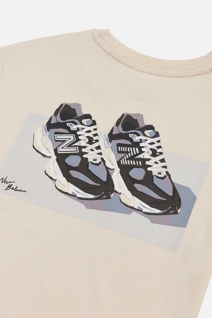 T-shirt dziecięcy bawełniany New Balance YT62O31X beżowy