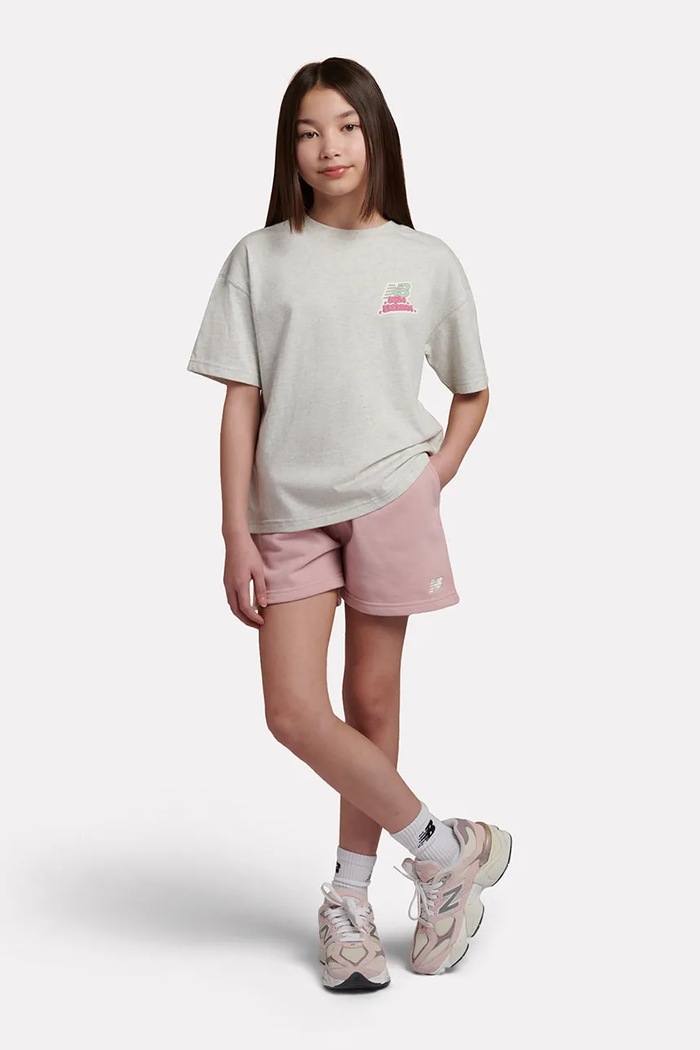 New Balance T-shirt oversize dziecięcy bawełniany YT62G5XF szary AW26