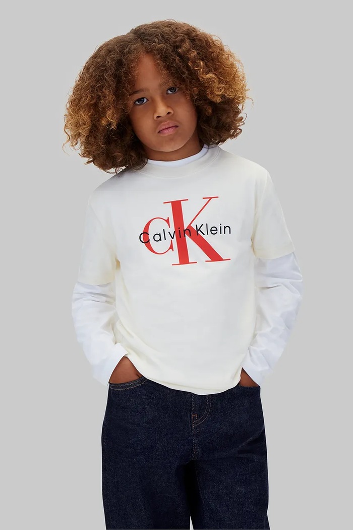 Dziewczynka Calvin Klein Jeans T-shirt dziecięcy bawełniany LVCKTJA15U.104.116.9BY2 beżowy
