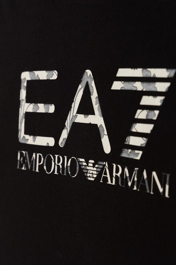 Dziewczynka EA7 Emporio Armani T-shirt dziecięcy bawełniany z elastanem 7G000244.AF18401 czarny