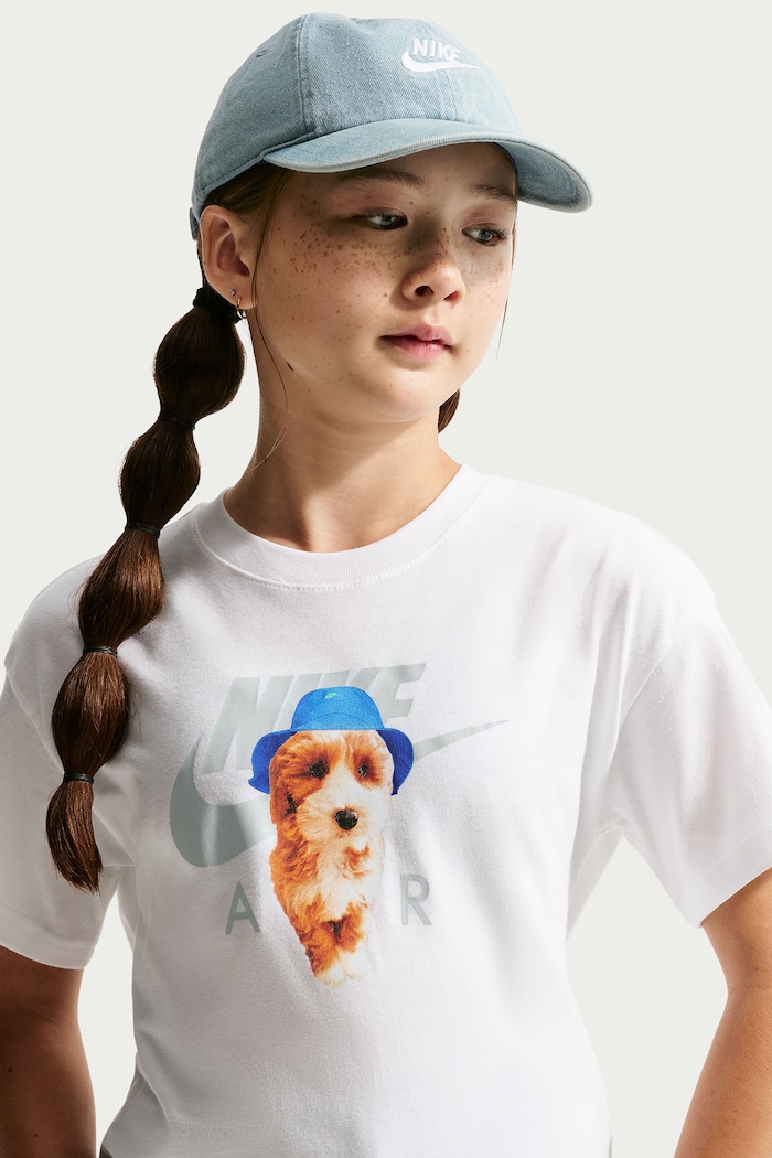 Chłopiec Nike T-shirt dziecięcy bawełniany Nike Sportswear IO2194 biały
