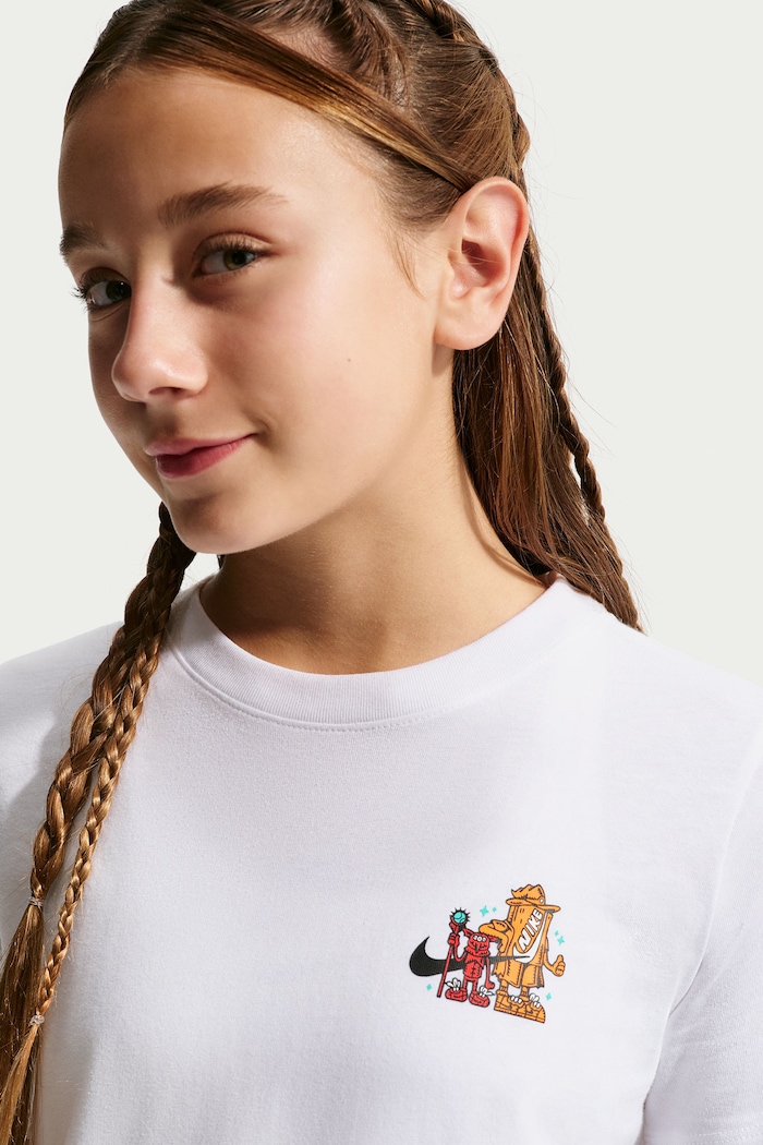 T-shirt dziecięcy bawełniany Nike Sportswear Nike biały IO2179