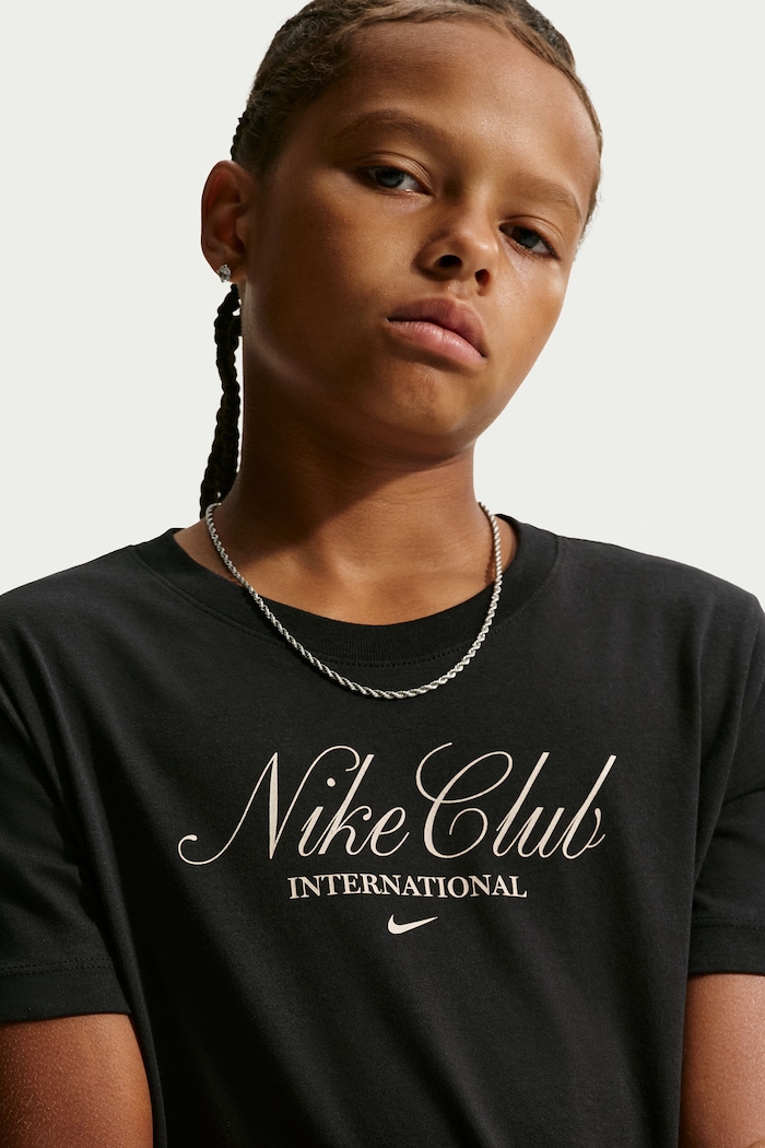T-shirt dziecięcy bawełniany Nike Sportswear Club Nike IV6564 czarny