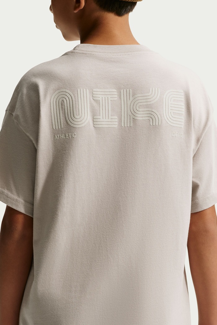 Chłopiec Nike T-shirt dziecięcy bawełniany Nike Sportswear Club IO2172 szary
