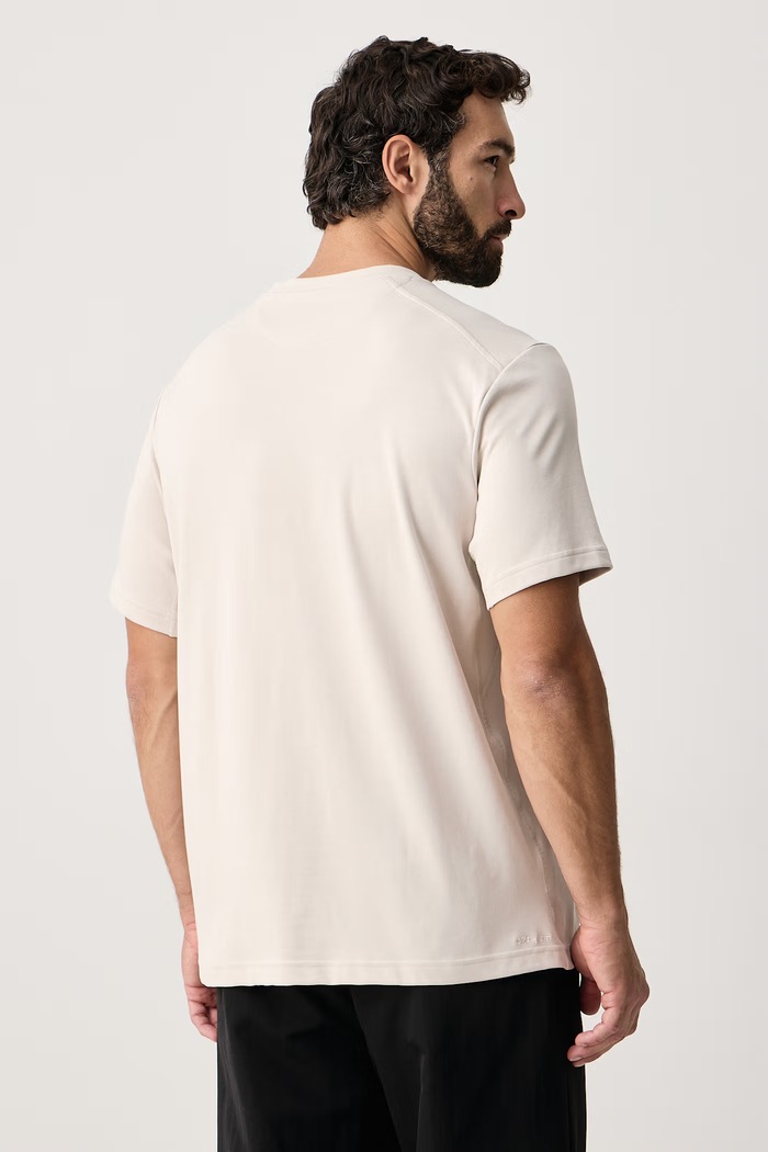 Odzież Nike T-shirt sportowy męski z bawełną Primary Dri-FIT DV9831.104 beżowy