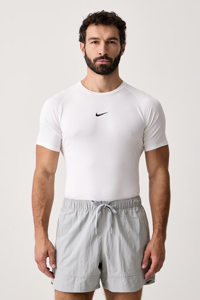Nike T-shirt treningowy męski Nike Pro Dri-FIT beżowy FB7932.100