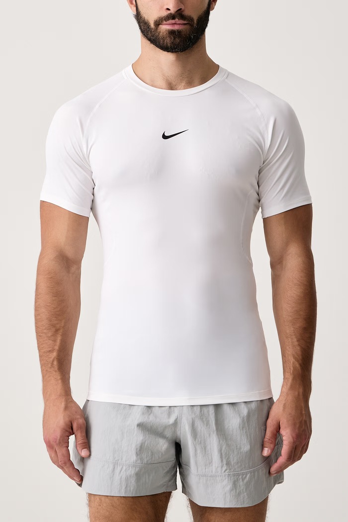 T-shirt treningowy męski Nike Pro Dri-FIT Nike FB7932.100 beżowy
