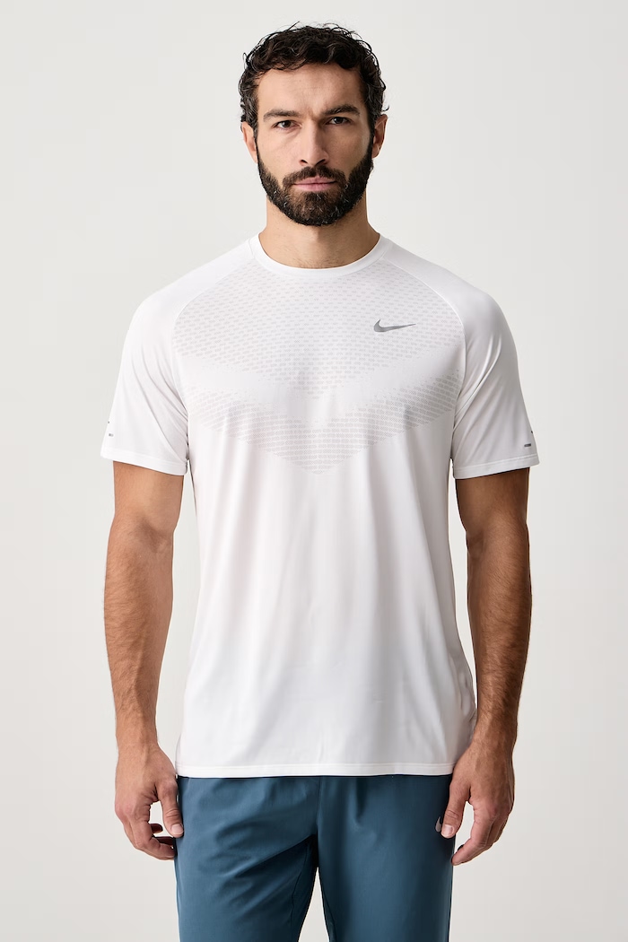 Nike T-shirt sportowy męski Stride Dri-FIT ADV biały HV5203.100
