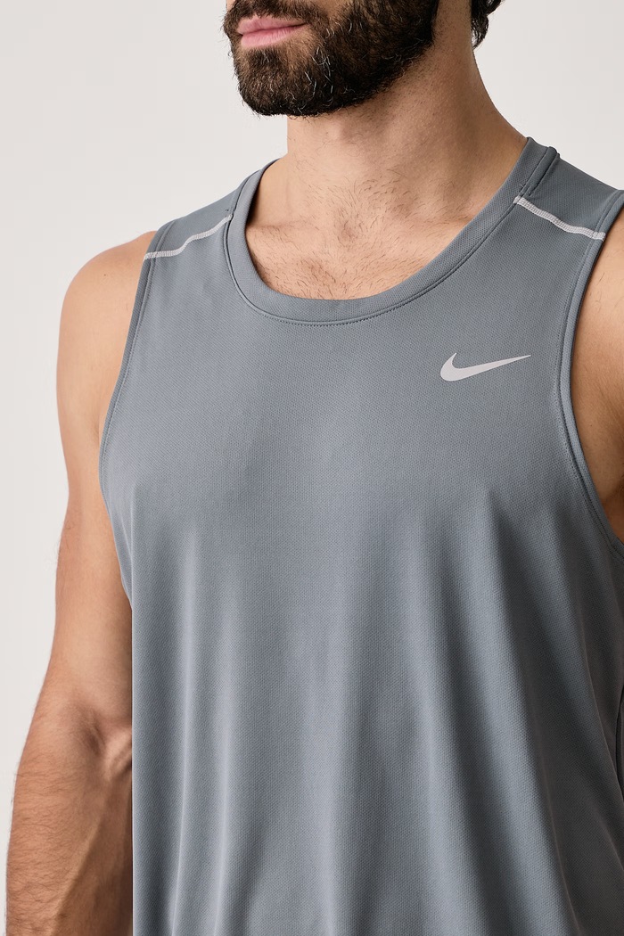 Top sportowy męski Miler Dri-FIT Nike IF2018.084 szary