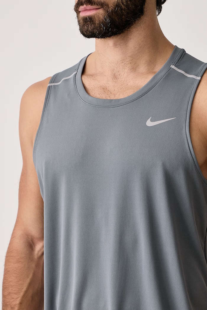Top sportowy męski Miler Dri-FIT Nike IF2018.084 szary