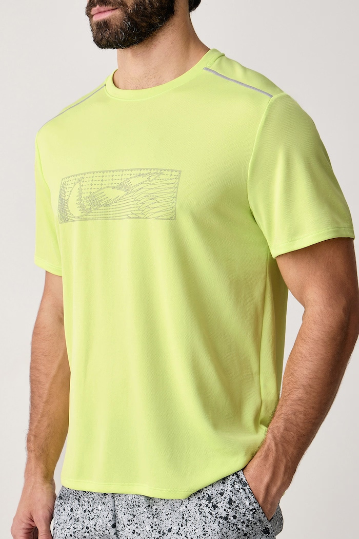 Kratka majica za tek moška Miler UV Dri-FIT Nike IO1223.736 zelena