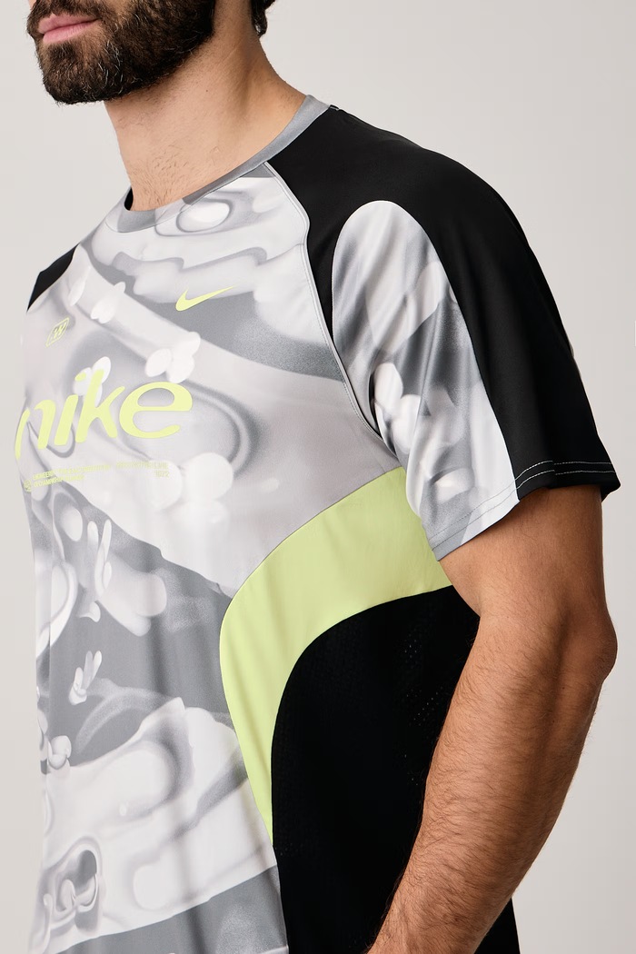 T-shirt do biegania męski Dri-FIT Nike IO1409.084 szary