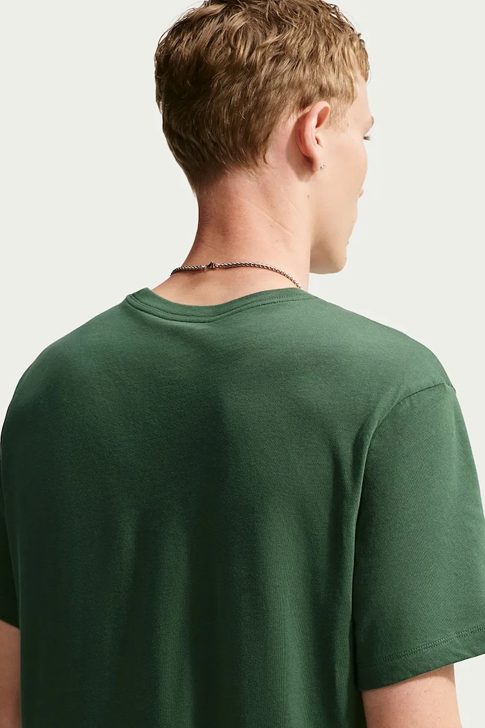 Odzież Nike Sportswear T-shirt basic męski bawełniany Club AR4997.333 zielony