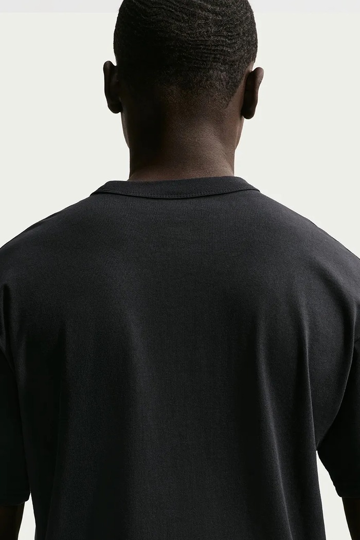 T-shirt męski bawełniany Premium Essentials Nike Sportswear czarny IH1121.010