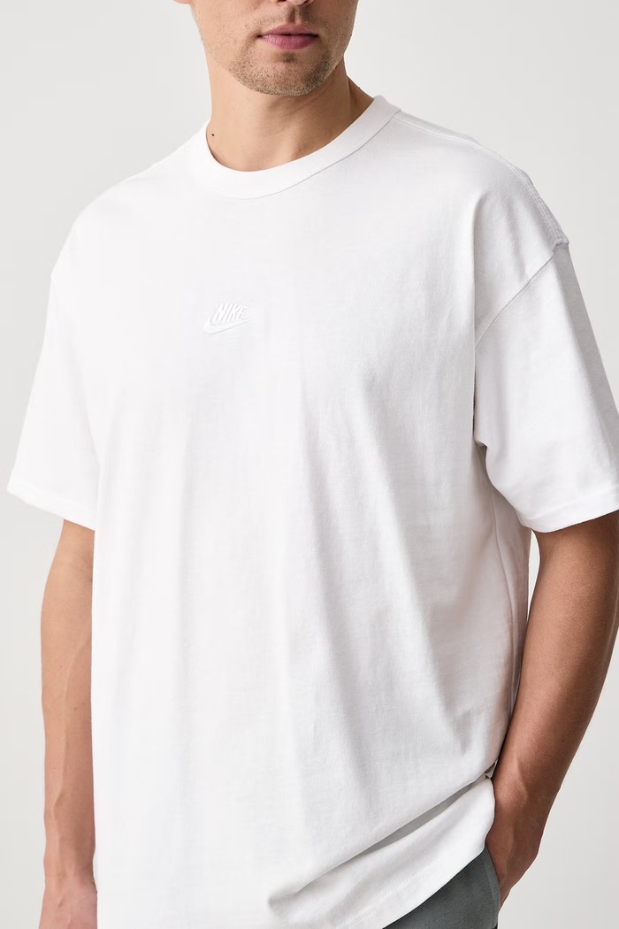 T-shirt da uomo in cotone Premium Essentials Nike Sportswear IH1121.100 bianco