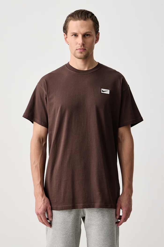 Nike Sportswear T-shirt da uomo in cotone marrone IV5628.237