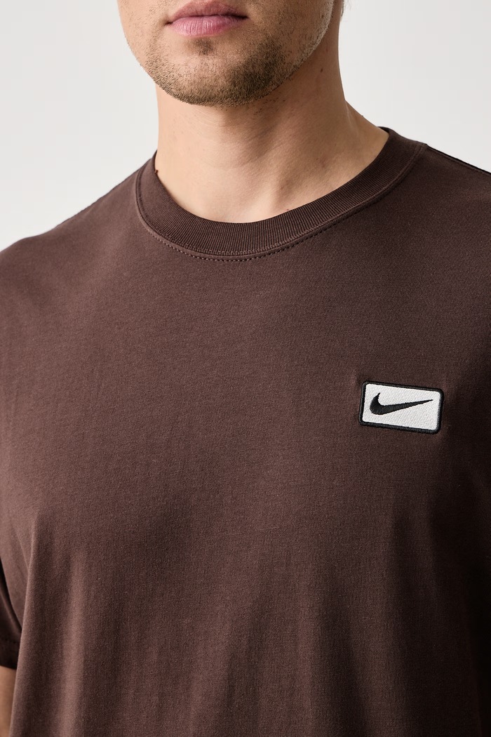 T-shirt da uomo in cotone Nike Sportswear IV5628.237 marrone