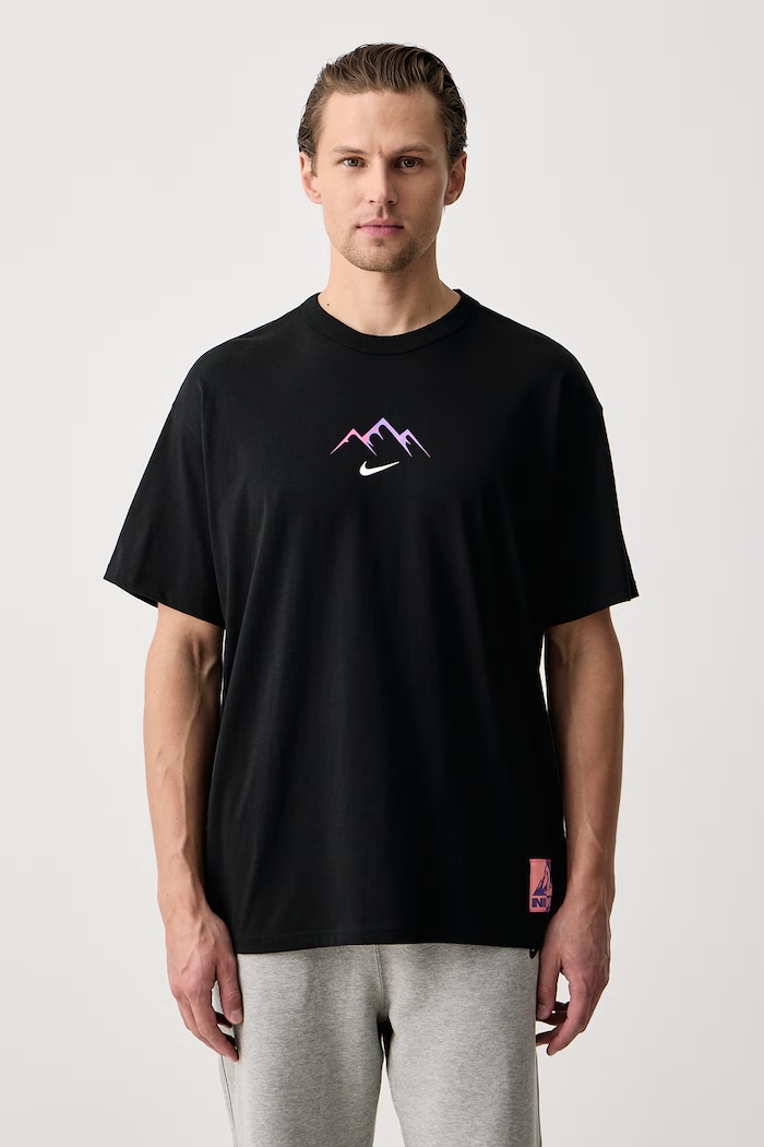 Abbigliamento Nike Sportswear T-shirt da uomo in cotone IM5670.010 nero