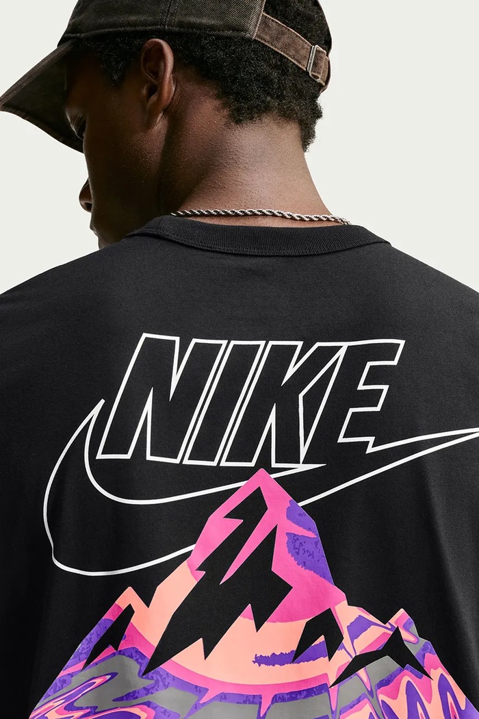 T-shirt męski bawełniany Nike Sportswear IM5670.010 czarny
