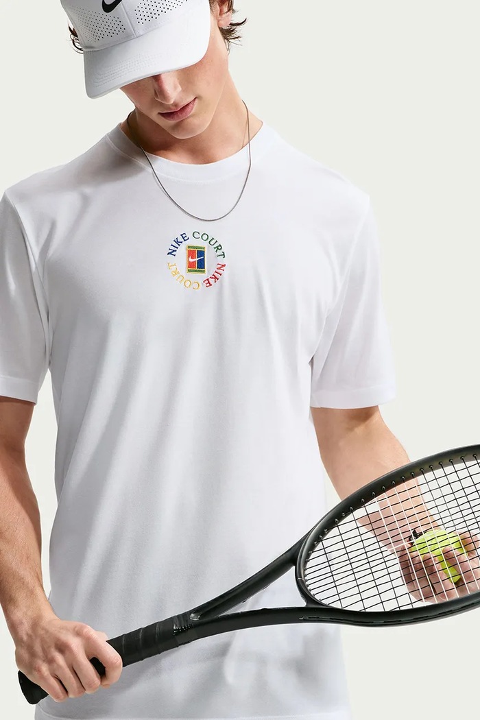 T-shirt treningowy męski z bawełną NikeCourt Dri-FIT Nike Sportswear IM6128.100 biały