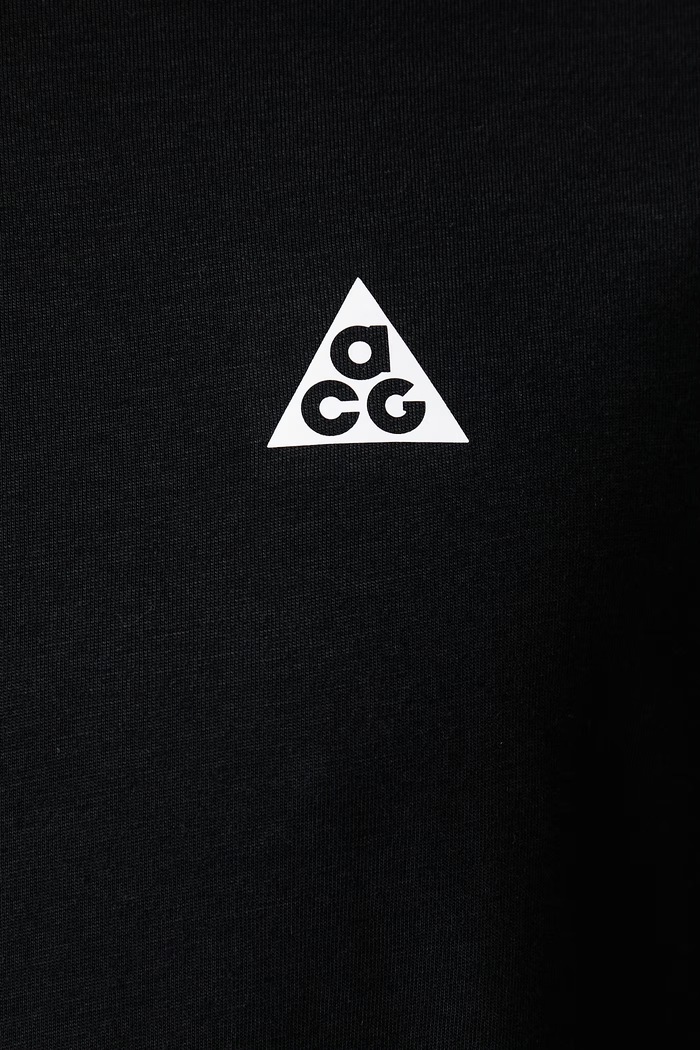 T-shirt do biegania męski ACG Solar Chase Nike Sportswear czarny IO9677.010