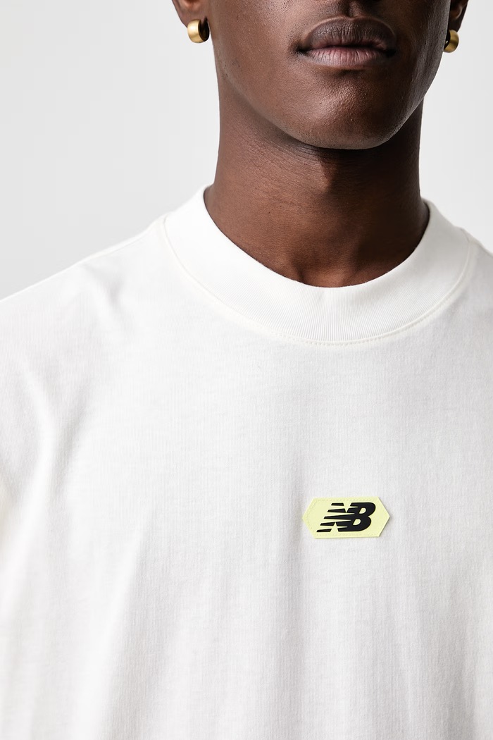 T-shirt oversize bawełniany męski New Balance biały MT62D1MASST